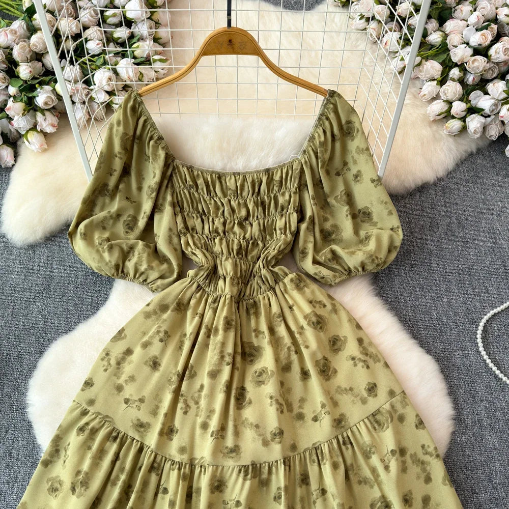 2024 Neues Sommer Blumenmuster Maxikleid Damen Vintage Eckiger Ausschnitt Geraffte Brust Schärpe Bandage Sommerkleid Partykleid
