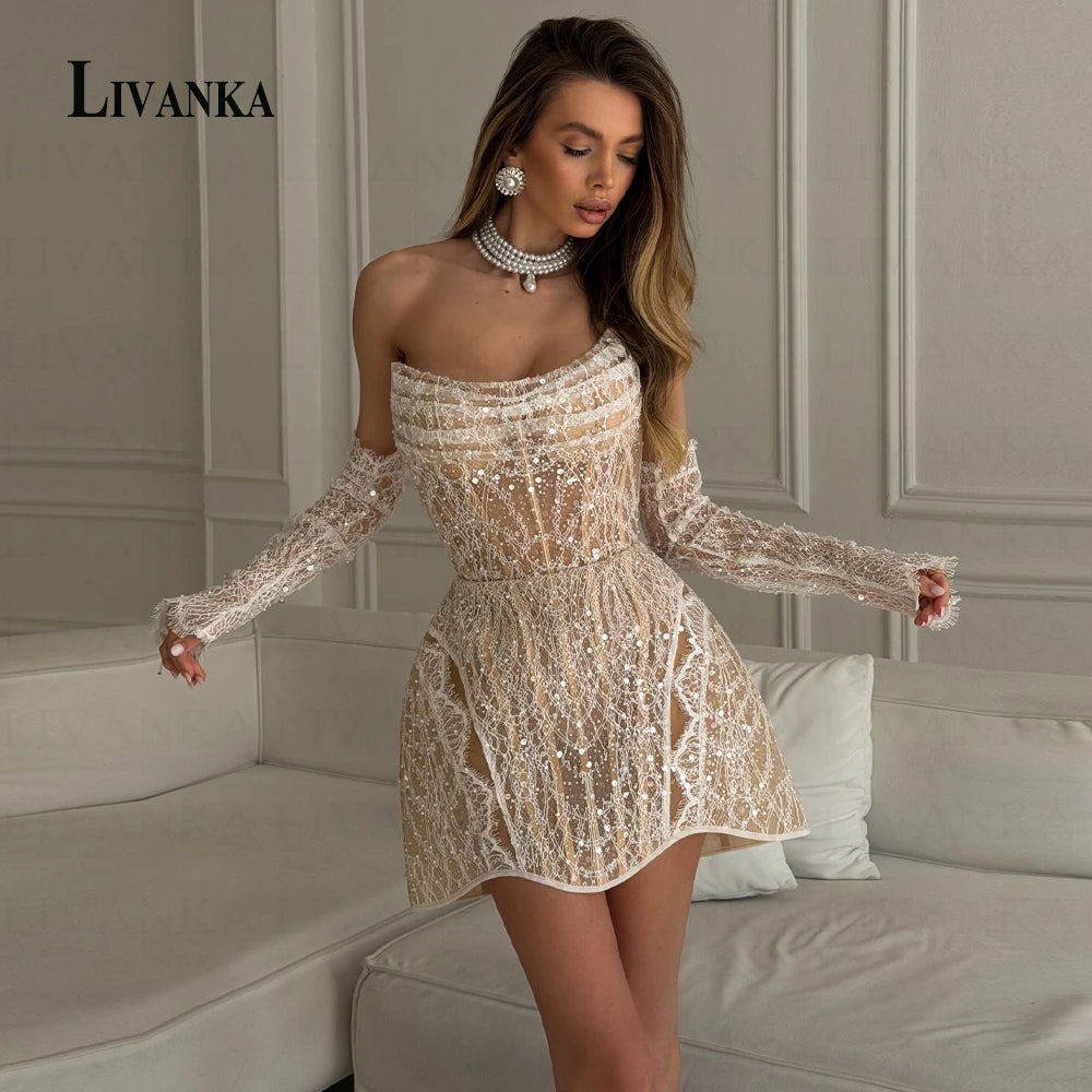 LIVANKA Elegant A-line Bodycon Homecoming Dresses for Teen Scoop Neck Corset Lace Appliques Cocktail Party Gown Customized