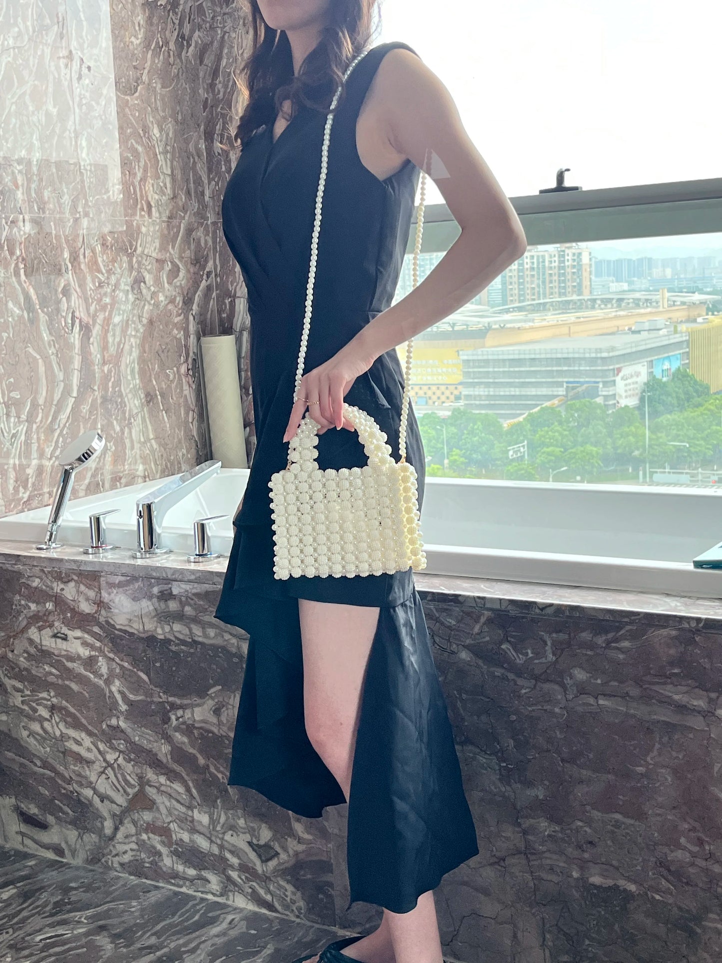 Edle Kristallperlen-Abendtasche Hochzeit Clutch mit Perlenkette Neue handgefertigte Perlenketten-Umhängetasche Handtasche Abendkleidtasche