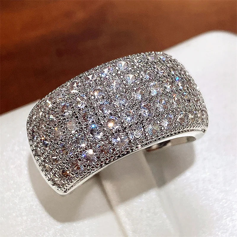 Huitan Micro Paved 5 Lines CZ Ring for Women Bling Bling Fashion Luxury Female Ring Party Engagement Wedding Bands Jewelry Hot