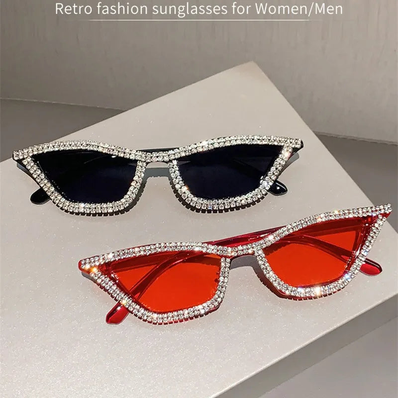 KLASSNUM Luxuriöse Cat-Eye-Sonnenbrille für Damen und Herren, modische Diamant-Dreieck-Marken-Designer-Glitzer-Sonnenbrille UV400 Shades Brille