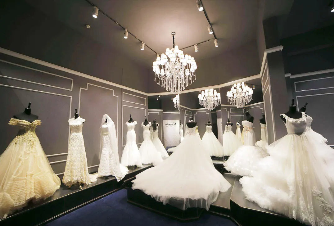Exquisite Wedding Dresses Princess Ball Gowns Pearl Decorate V-Neck A-Line Bridal Gowns Luxury Vestidos De Novia Customized