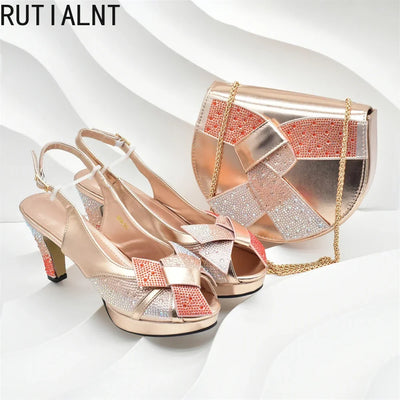 Neu eingetroffen: Damen nigerianische italienische Schuhe und Taschen Set, verziert mit Strasssteinen, Peeptoe High Heels Damenpumps für Hochzeiten