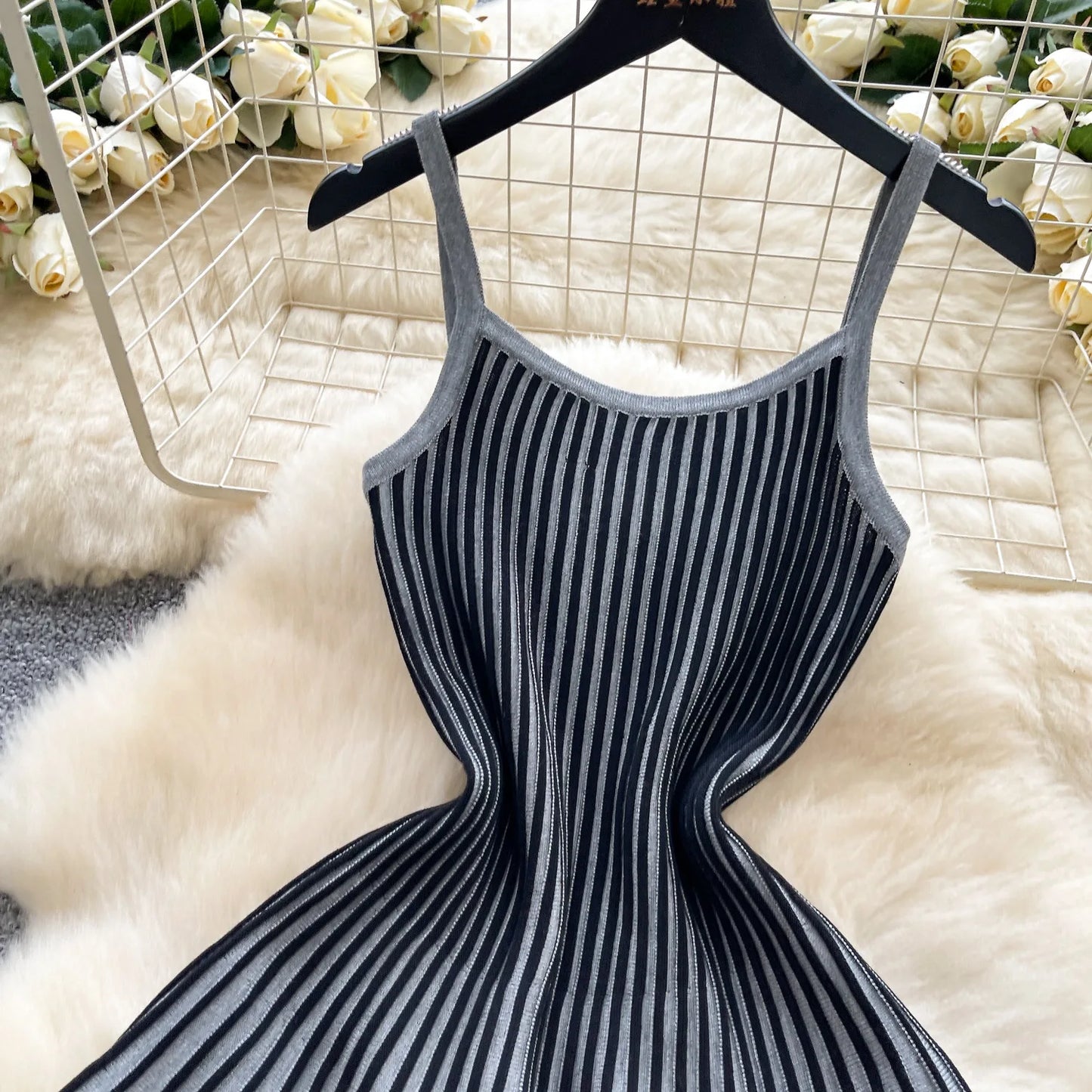 Joskaa 2026 Autumn Retro Striped Knit Dress Women Elegant Pleated Waist Slim Low Cut Sleeveless A-line Slip Dress Streetwear