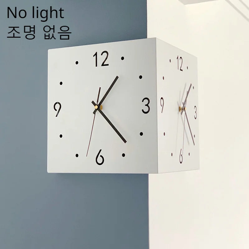 Kreative Lichtsensor Eckwanduhr Quadratisch Einfache Doppelseitige Wanduhr mit arabischer Ziffernskala Analoge Geräuschlose Wanduhr