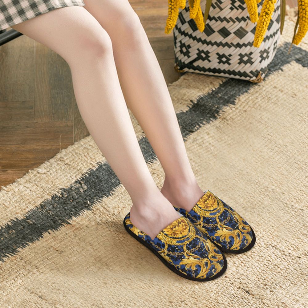 Custom Queen Of Absolutely Everything Gold Baroque Soft Memory Foam House Slippers Women Comfy Warm Anti-skid Sole Slipper