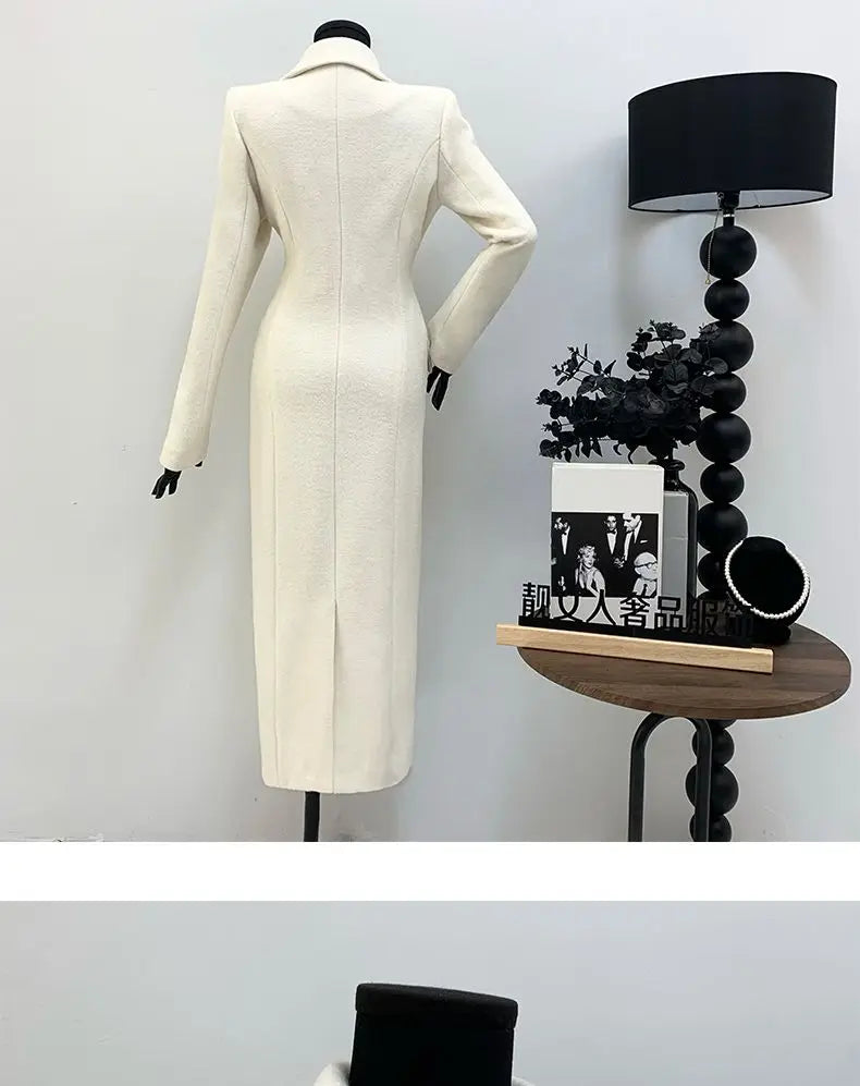 Autumn Winter Fashion High-Quality Women's Woolen Coat 2025 New Temperament Double Breasted Solid Color Women's Woolen Coat H322