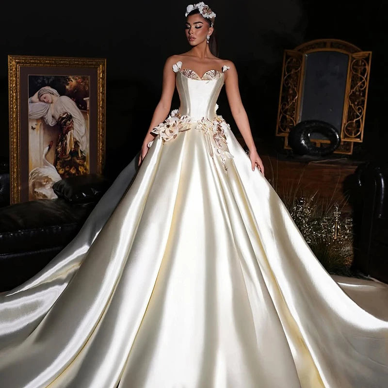 Eightree Elegant A-Line Wedding Dresses Sweetheart Princess Appliques Bridal Dress Women Evening Wedding Prom Gowns Customized