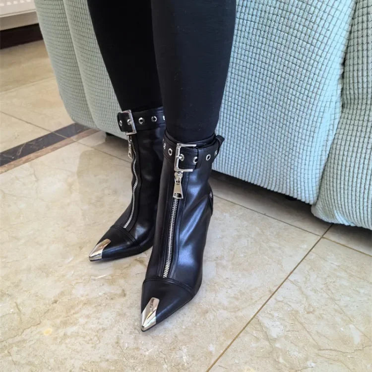 Gürtelschnalle Reißverschluss vorne Modenschau Stiefeletten Damen Herbst Winter Neu Spitz Metallverzierung Rote High Heels Ankle Boots