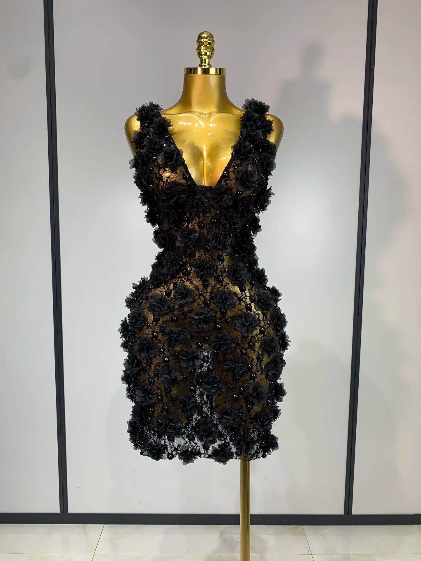 Women Luxury Pink Flowers Pearls Lace See Through Bodycon Mini Dress Birthday Photoshoot Evening Party Nightclub Stage Costume