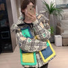 2023 Europäische Station Winter Neue Daunenjacke Damen Warm Mode Kurze Farb-Patchwork Graffiti dicke Weiße Entendaunenjacke