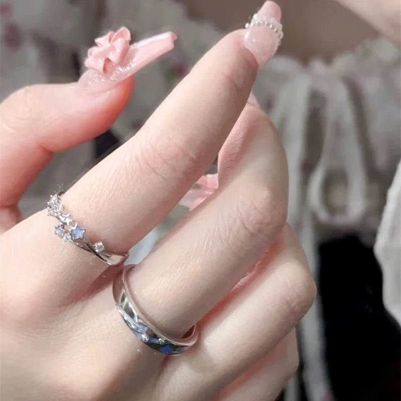 2Pcs Fashion Blue Luminous Star Couple Ring Glow In Dark Fluorescent Zircon Ring Women Men Adjustable Finger Rings Jewelry Gifts