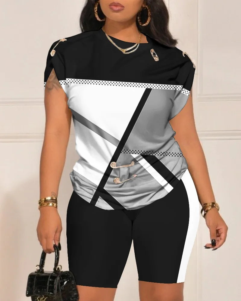Two Piece Sets Womens Outifits Summer Fashion Design Pin Digital Print Round Neck Short Sleeved Top & Casual Skinny Shorts Set