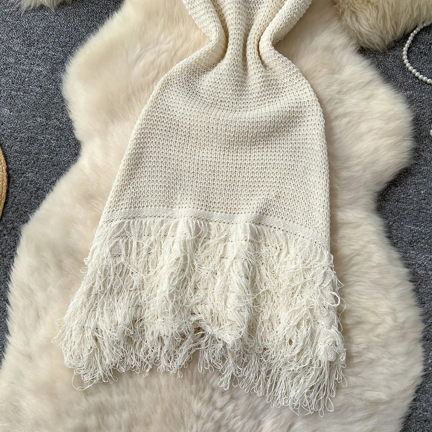 Joskaa 2025 Summer Women Elegant Round Neck Sleeveless Tassels Hem Bodycon Mini Knitted Dress Holiday Beach Party Clubwear