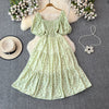 2024 Neues Sommer Blumenmuster Maxikleid Damen Vintage Eckiger Ausschnitt Geraffte Brust Schärpe Bandage Sommerkleid Partykleid