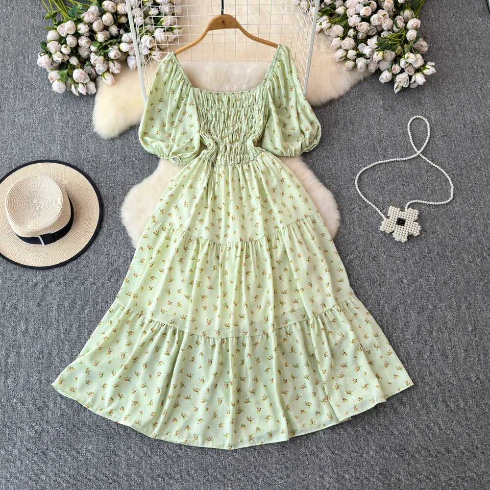 2024 Neues Sommer Blumenmuster Maxikleid Damen Vintage Eckiger Ausschnitt Geraffte Brust Schärpe Bandage Sommerkleid Partykleid