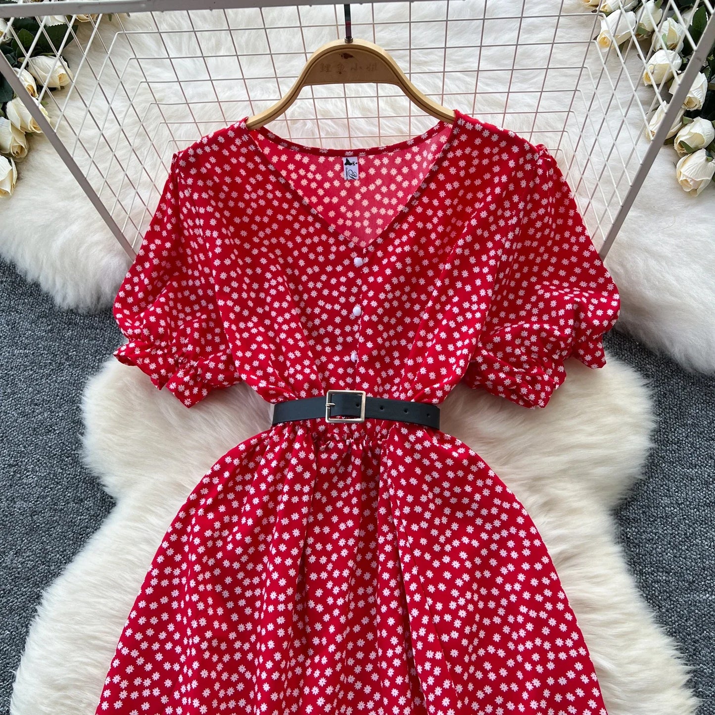 Sommer Plissiert Damen Knopfkleider Lässige Strandurlaub Kurzarm V-Ausschnitt Damen Midikleid Böhmische Mujer Vestidos