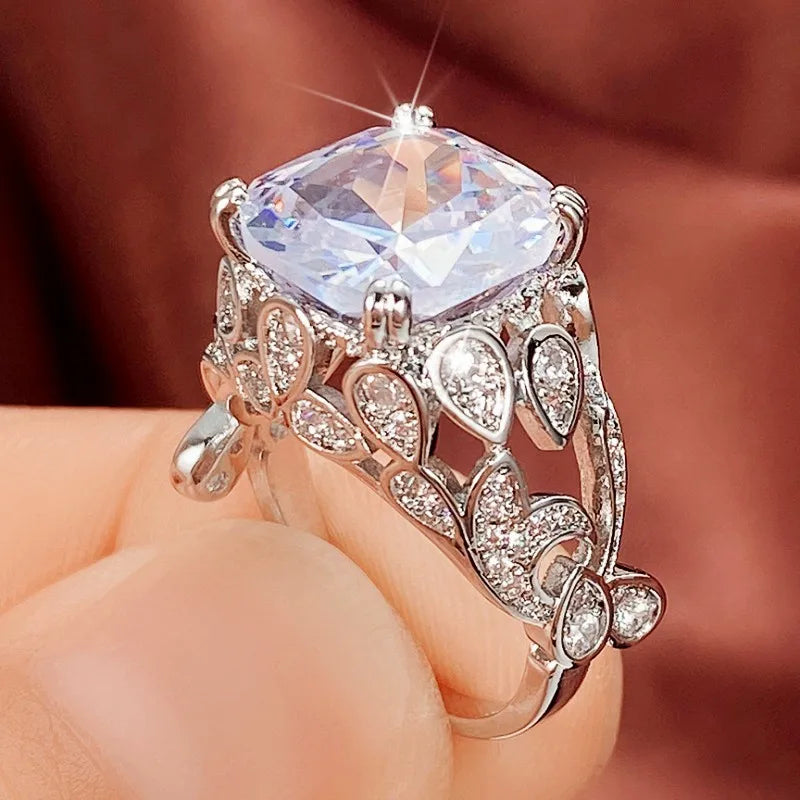 Huitan Creative Hollow Design Gorgeous Cubic Zirconia Rings for Women Rose Gold Color/Silver Color Wedding Party Trendy Jewelry