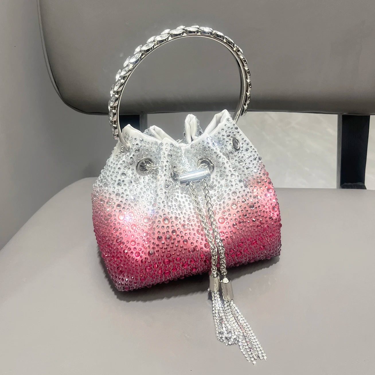 Handhabung Strasssteine Abend-Clutch-Tasche Geldbörsen und Handtasche Luxus Designer Umhängetasche Glänzende Kristall-Clutch-Geldbörse Eimer-Tasche