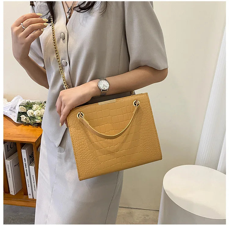 Fashion Luxury Crossbody Bags for Women 2023 New Trendy Designer Shoulder Bag Leisure Chain Solid Color Messenger Bag Handbags
