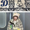 2023 Europäische Station Winter Neue Daunenjacke Damen Warm Mode Kurze Farb-Patchwork Graffiti dicke Weiße Entendaunenjacke