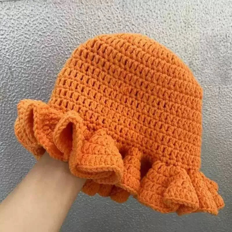 Handgestrickte Mütze mit plissierten Rüschenkanten und Spitze für Damen und Herren, originelle und kreative Mütze für Erwachsene