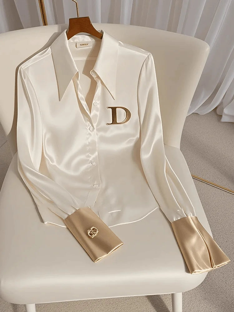 Elegante französische Damen Bluse aus weißem Satin mit Umlegekragen Langarmbluse Herbst/Winter für Frauen Lässig Schlicht Office Lady