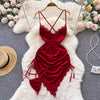 Damen sexy rotes gerafftes Minikleid ärmellos rückenfrei Spaghettiträgerkleid Kordelzug Bodycon Party Clubkleid mit Stringtanga