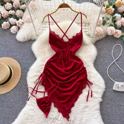 Damen sexy rotes gerafftes Minikleid ärmellos rückenfrei Spaghettiträgerkleid Kordelzug Bodycon Party Clubkleid mit Stringtanga