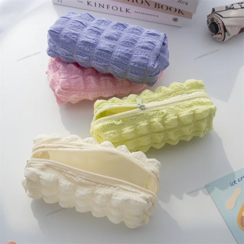 Süßes Plüsch Federmappentasche für Mädchen Jungen Kawaii Schreibwarentasche Federmäppchen Große Kapazität Schüler Schulanfangsbedarf