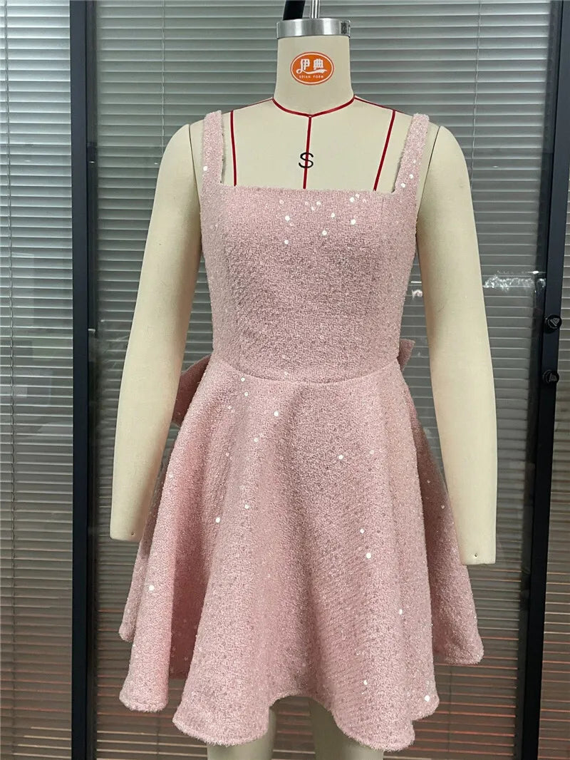 Mozision Pailletten-Kleid mit Schleife am Rücken, rückenfrei, sexy Mini-Kleid für Damen, modisches Etuikleid mit eckigem Ausschnitt, ärmellos, hohe Taille, A-Linie, Clubkleid