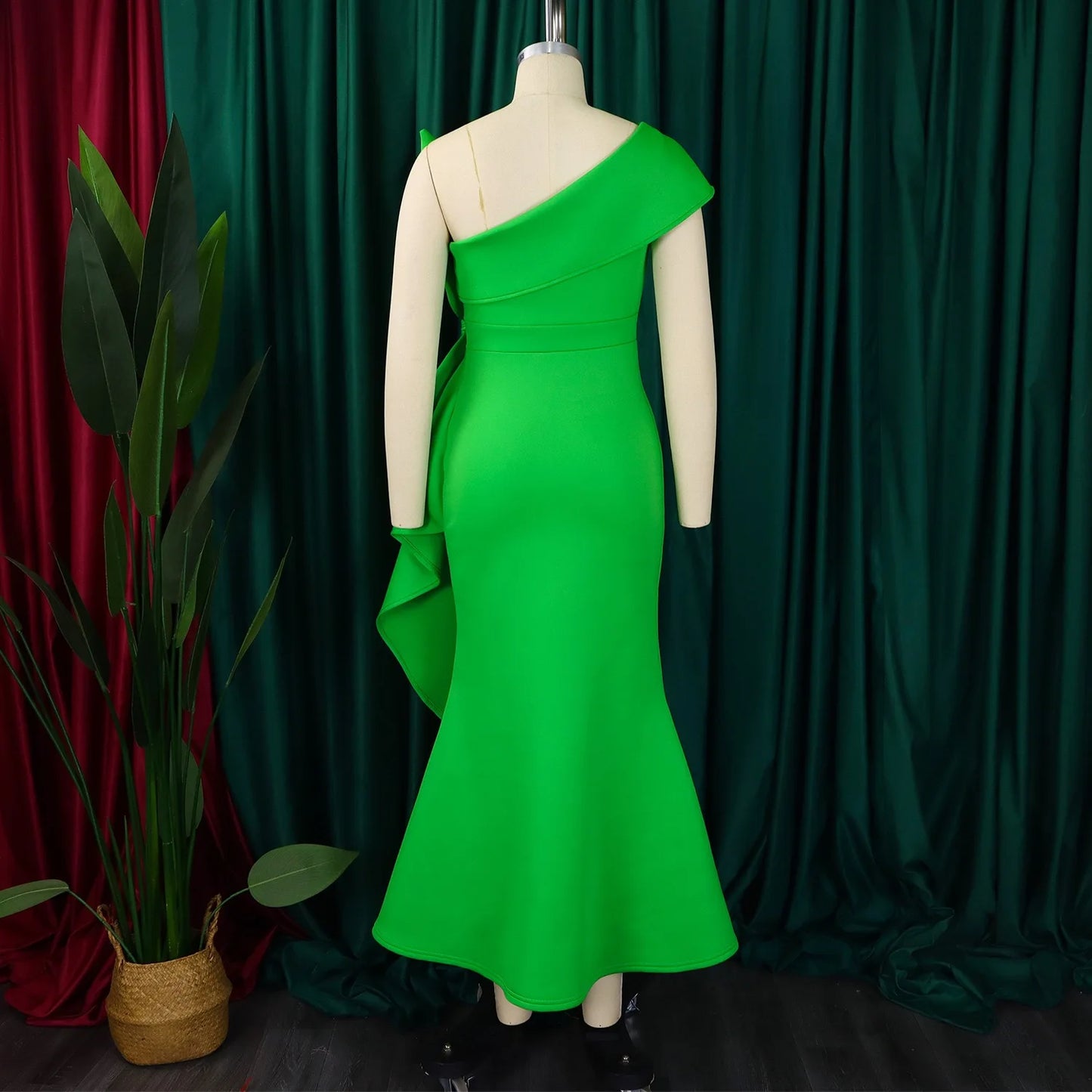 Elegante Kleider für Damen, One Shoulder, ärmellos, Rüschen, Meerjungfrauen-Schnitt, bodenlang, luxuriös, für Geburtstagsfeiern, Dinner, Vestidos Mujer Kleid