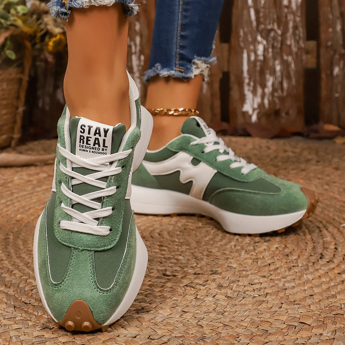 Fashionable New Comfortable Casual Women's Shoes Spring and Autumn Hot Selling Round Head Thick Bottom Anti Slip Sports Shoes
