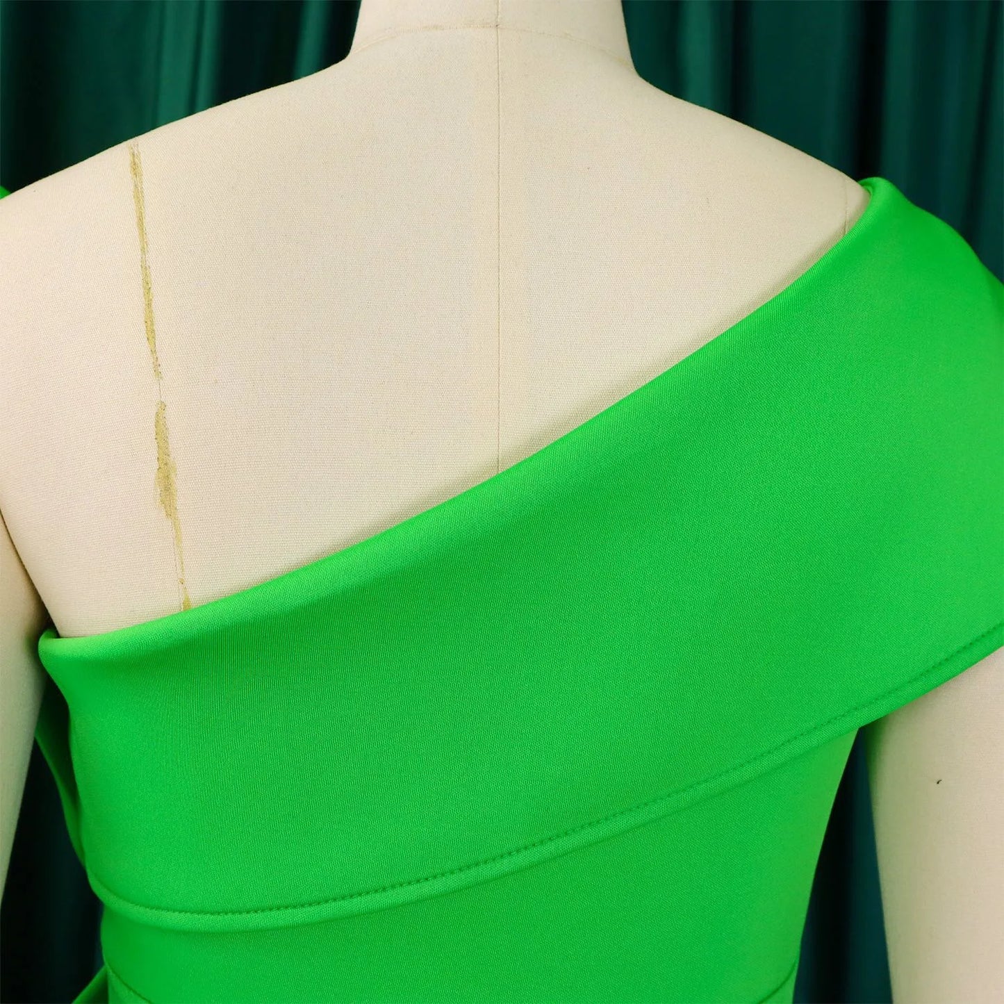 Elegante Kleider für Damen, One Shoulder, ärmellos, Rüschen, Meerjungfrauen-Schnitt, bodenlang, luxuriös, für Geburtstagsfeiern, Dinner, Vestidos Mujer Kleid