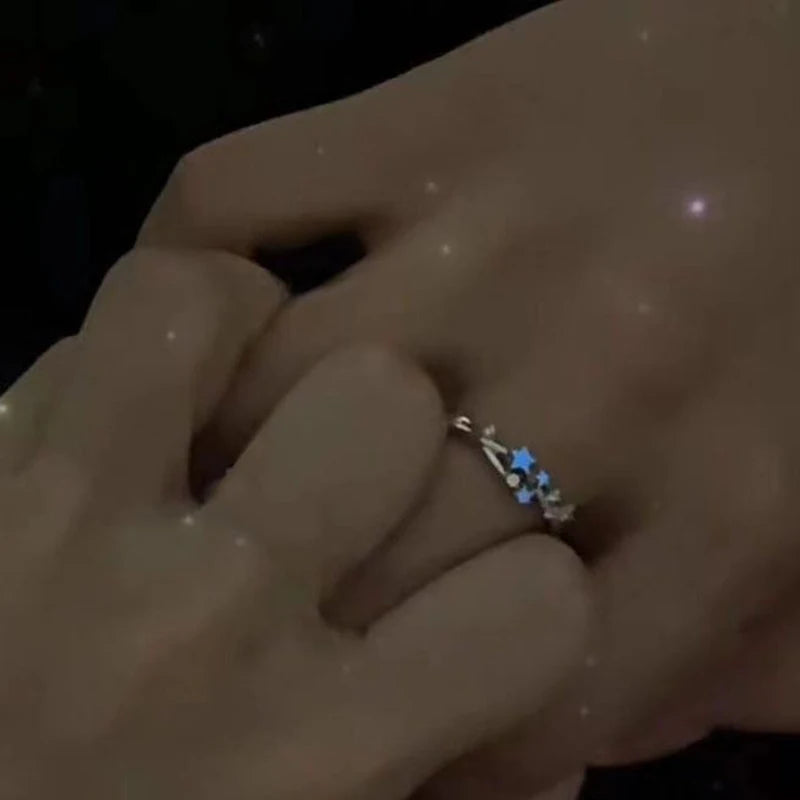 2Pcs Fashion Blue Luminous Star Couple Ring Glow In Dark Fluorescent Zircon Ring Women Men Adjustable Finger Rings Jewelry Gifts