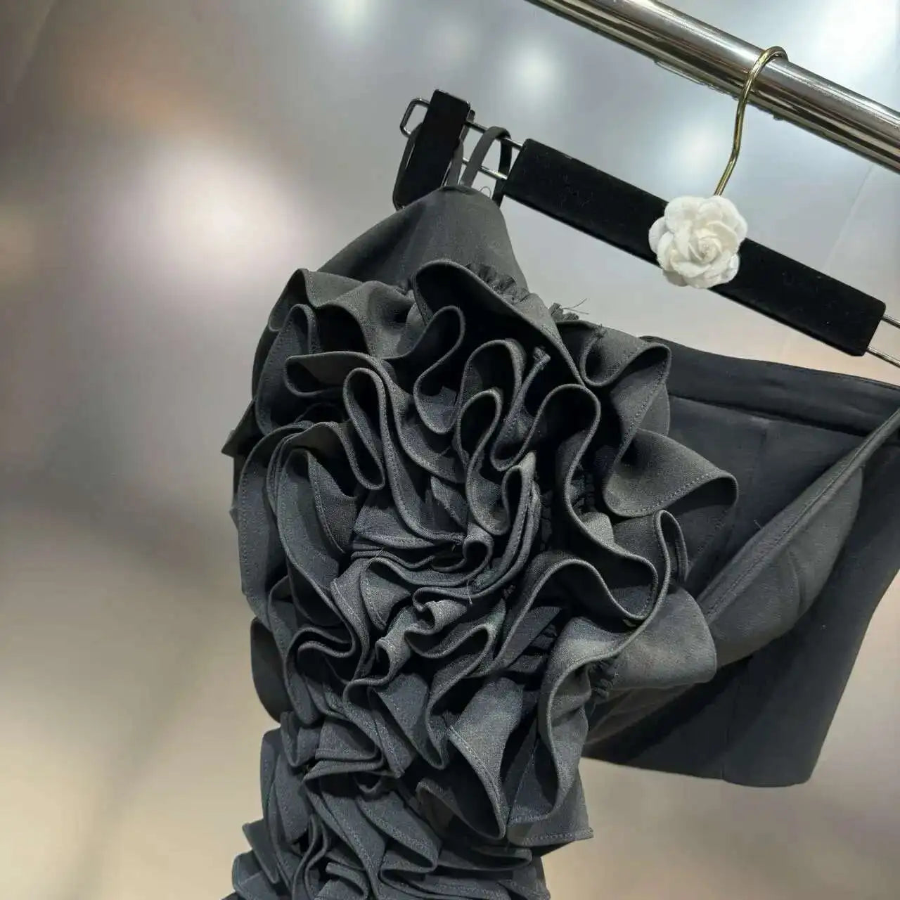 DEAT New Items Fashion Women's Wrinkled Edge Sling Vest Trendy Zipper Backless Sleeveless Camisole Female 2025 Spring 11XX8800