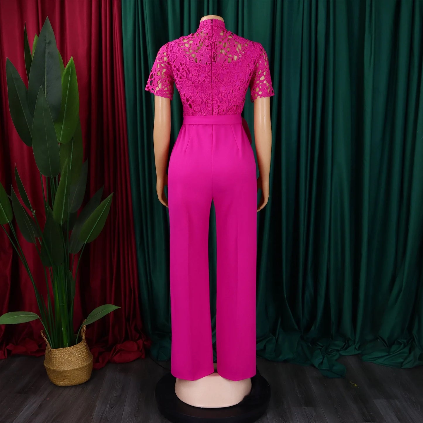 Elegante Jumpsuits & Rompers für Damen Rundhals Spitze Patchwork Kurzarm Gürtel Hohe Taille Luxus Geburtstagsparty Abend Outfit