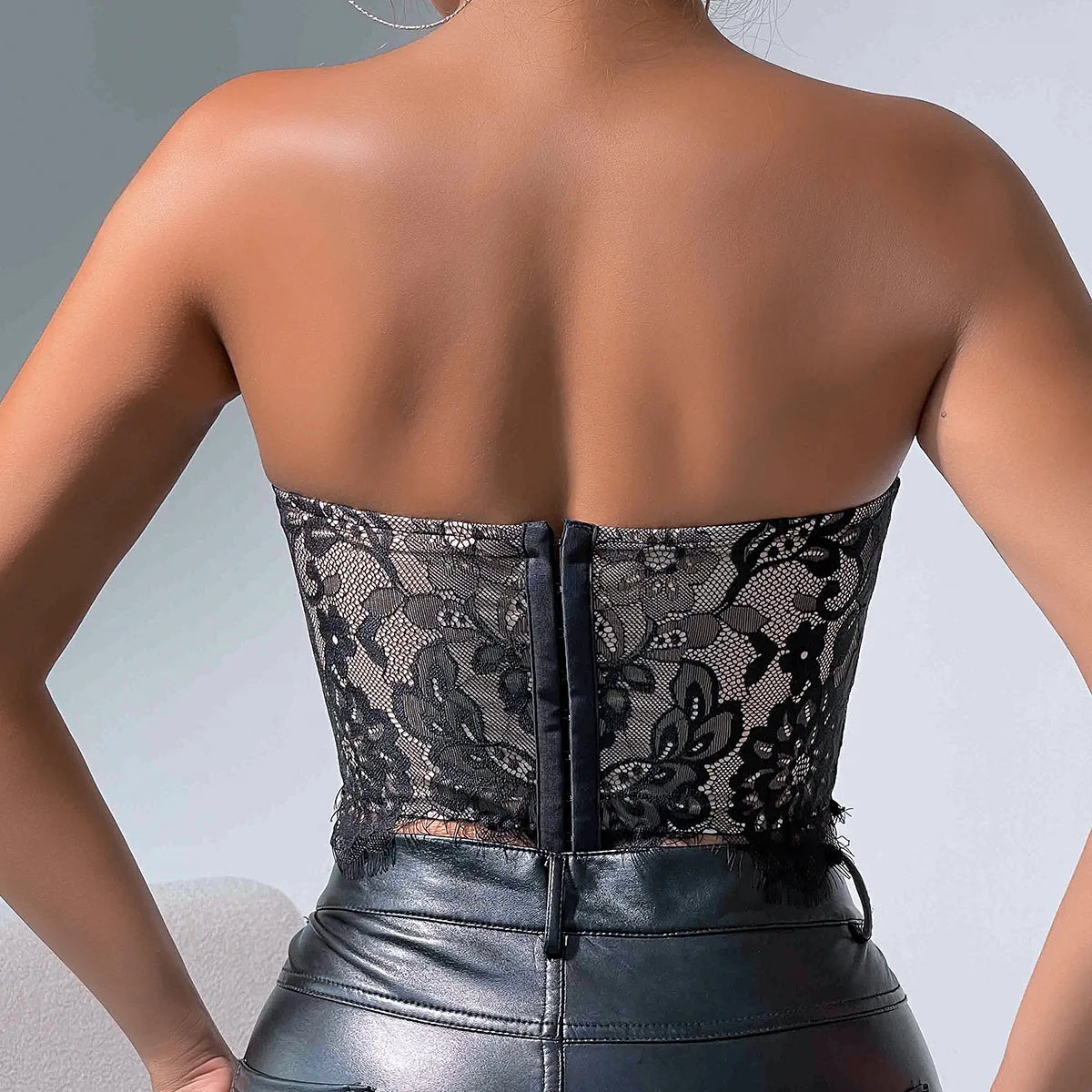 Women Floral Lace Off The Shoulder Crop Tube Top Sexy Strapless Sleeveless Bandeau Tops Y2K Going Out Night Club Party Crop Tops