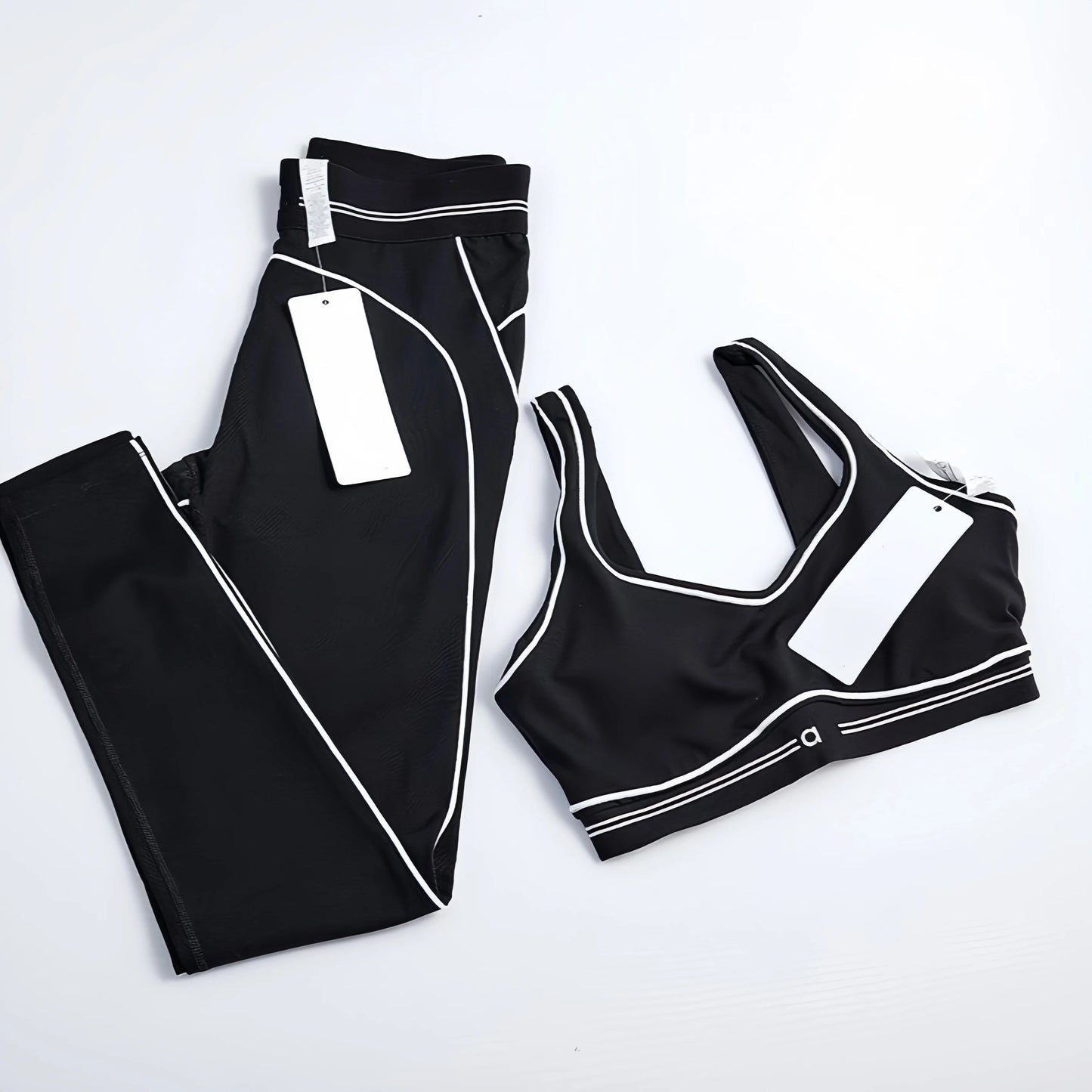 2025 New Women's High-quality Fabric Sports Comfortable Breathable Vest Paired with Tight Pants Two-piece Set