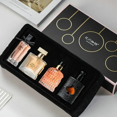 Original Damenparfüm 105ml Geschenkbox Vierteiliges Set Frischer, langanhaltender Duft Eau De Parfum Pflanzlich-blumiger Duft Fresh Духи Женские