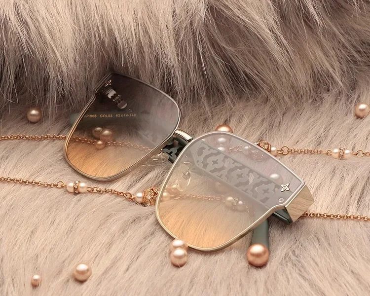 2024 neue Top-Luxus-Mode-Sonnenbrillen für Damen im trendigen Street Style, hochwertige Anti-Ultraviolett-Sonnenbrillen (DS-8829)
