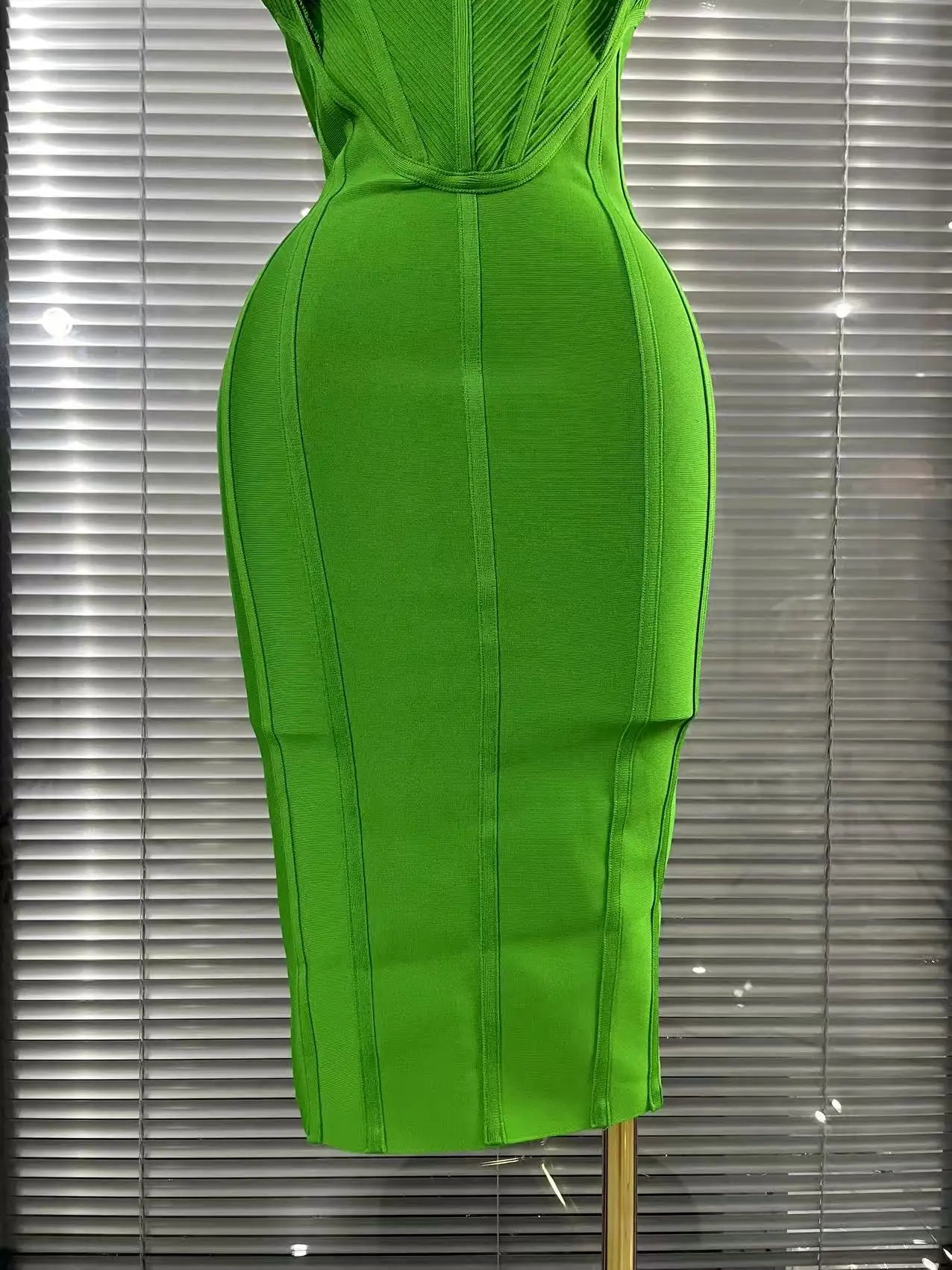 Green Color Women Sleeveless Sexy Halter Off the Shoulder Bodycon Bandage Midi Dress Celebrate Nightclub Party Birthday Outfit