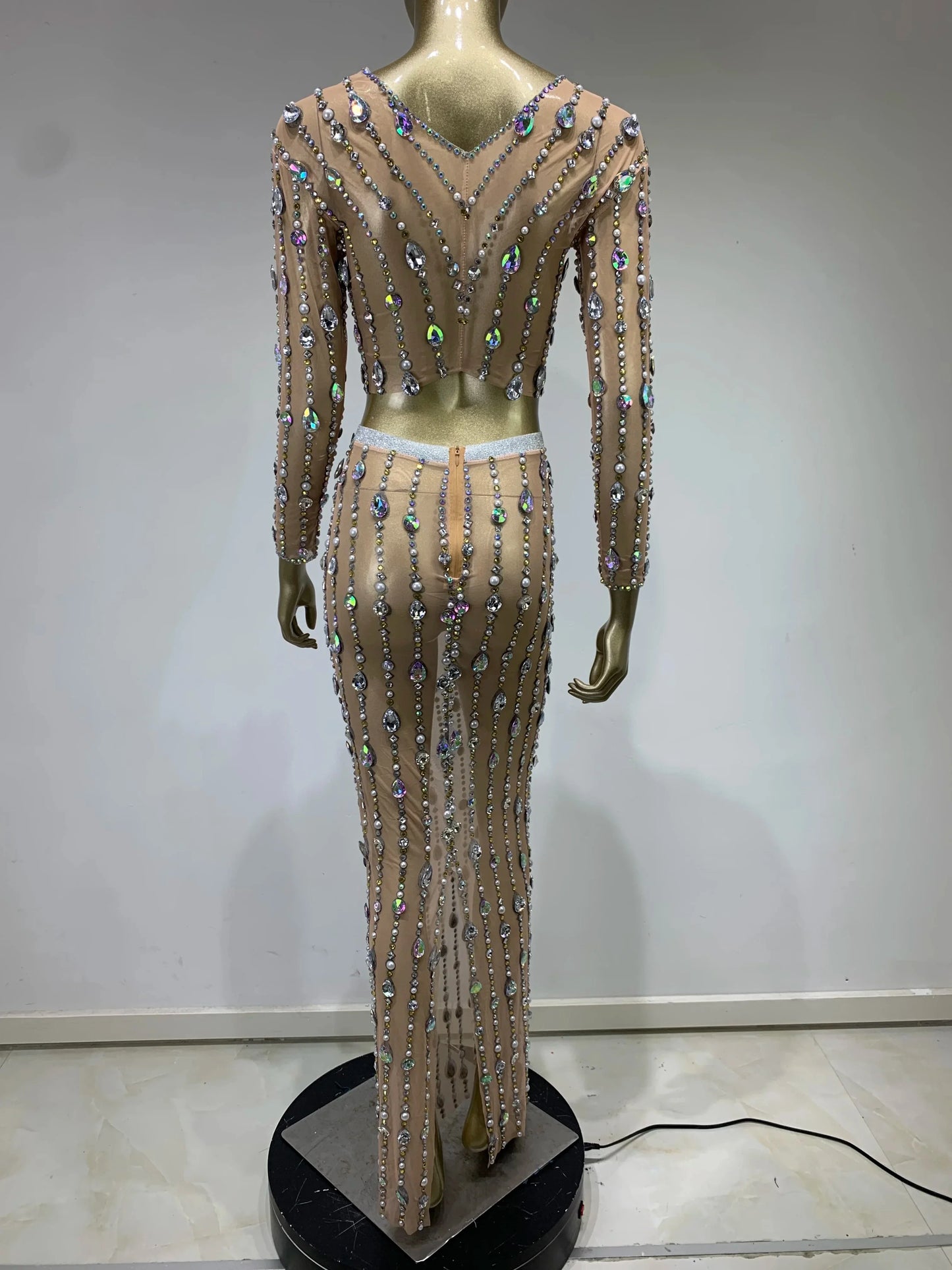 Festival-Outfit Damen High-End-Mode Nude-farbenes Strass-Mesh-Langarm-Crop-Top mit Rundhalsausschnitt und lange Röcke Gala zweiteiliges Set