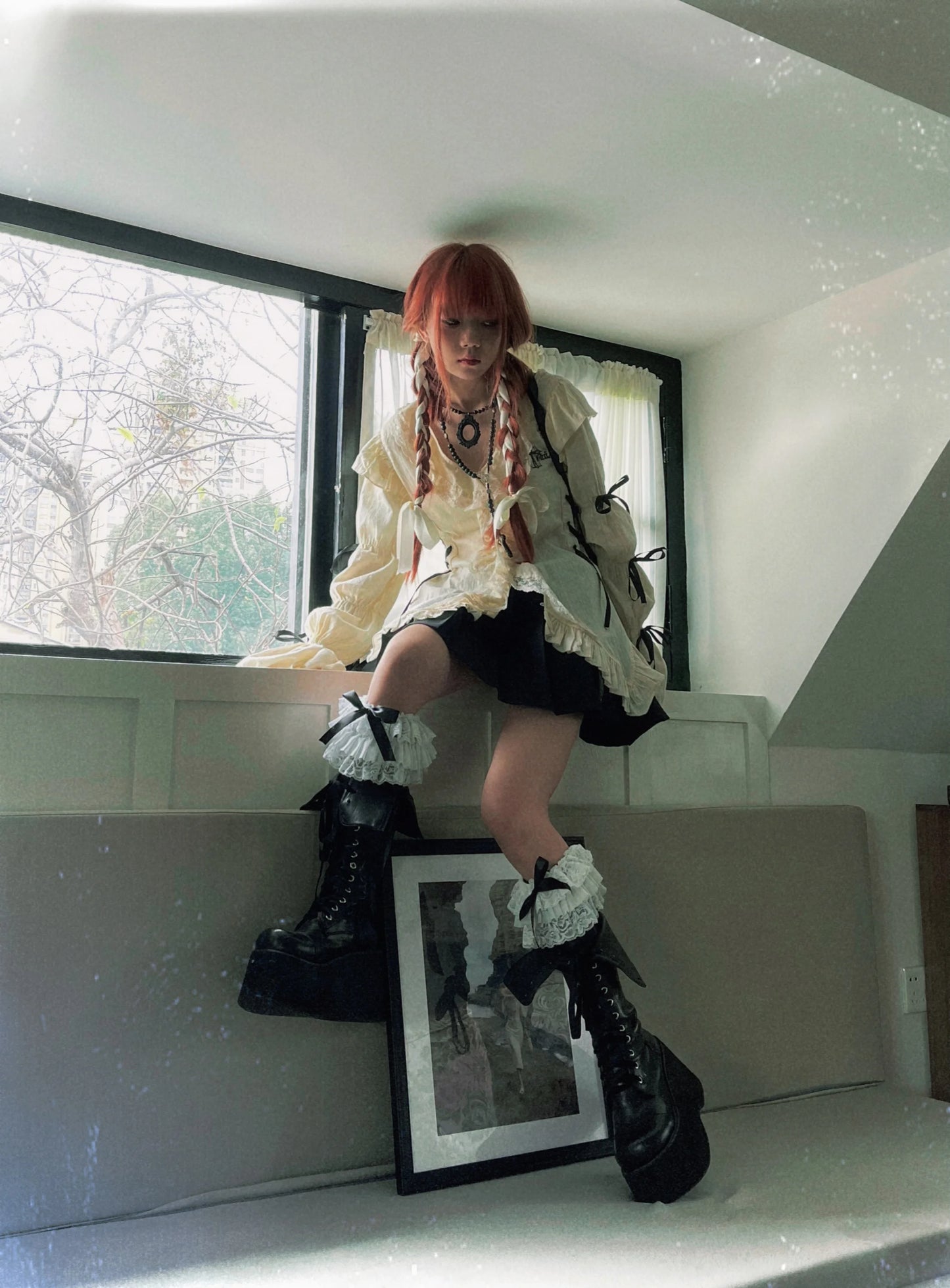 Karrram Y2k Ästhetik Spitze Hemd Grunge Gothic Unregelmäßige Blusen Fee Harajuku Bandage Hemd Vintage Lolita Kleidung Mall Goth