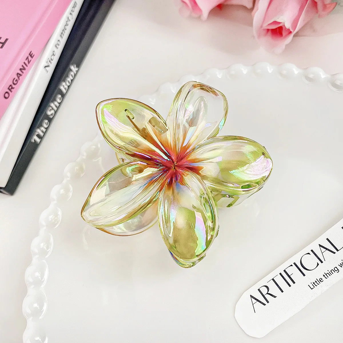 Neue Farbverlauf Große Blumen-Haarspange aus Acryl für Frauen Süße Haarklammern Krabbenklemmen Haarspangen Hawaii-Kopfbedeckungsaccessoires