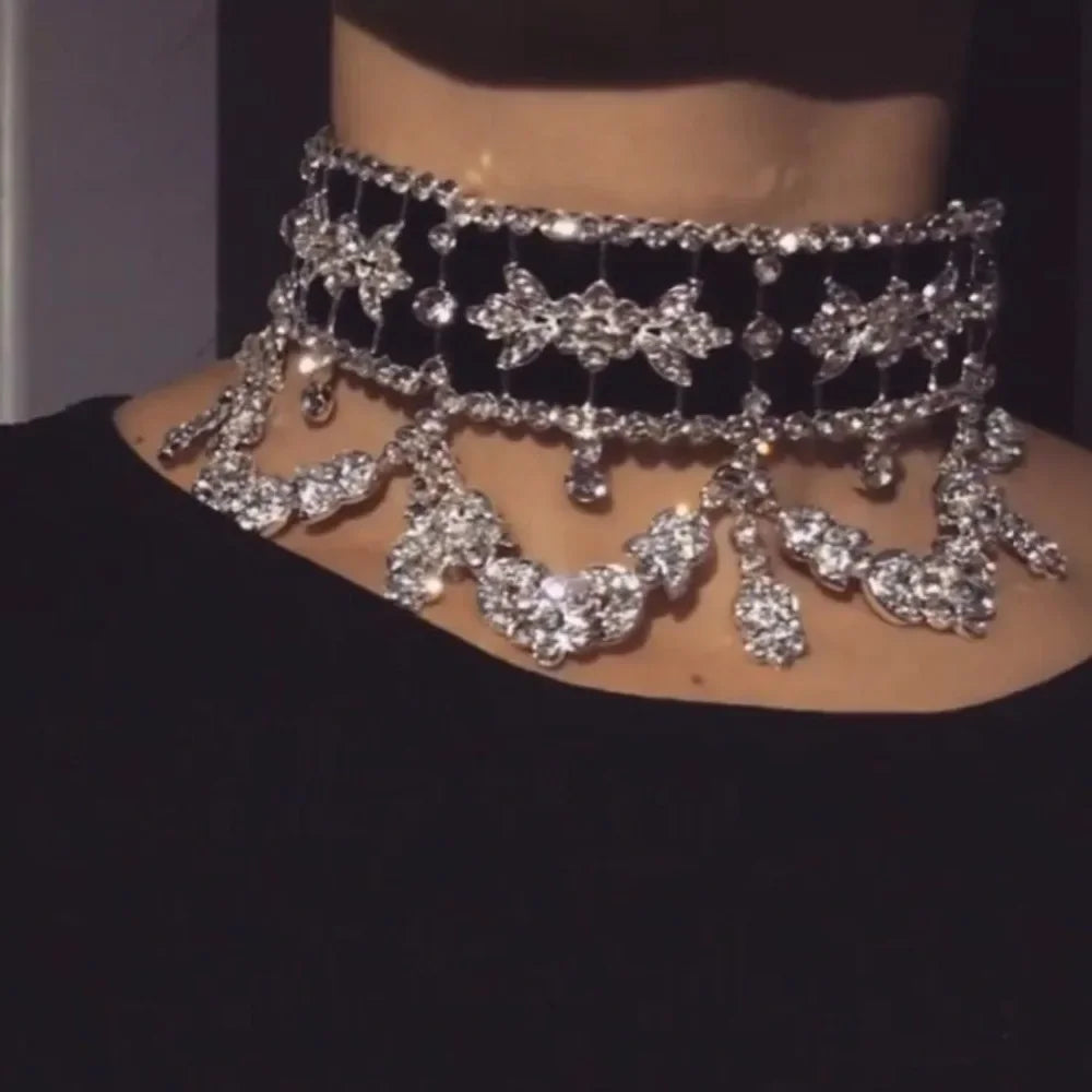 Modische Kristall-Strass-Choker, Samt-Statement-Halsketten für Damen, Collares, Schmuck, Partygeschenk