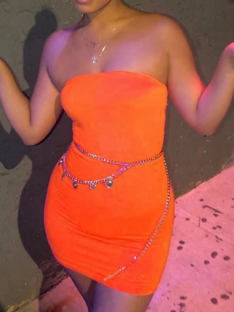 Sexy Trägerloses schulterfreies, pinkfarbenes Bodycon-Kleid für Damen, rückenfreies, schmales Minikleid, Club-Party-Kleider