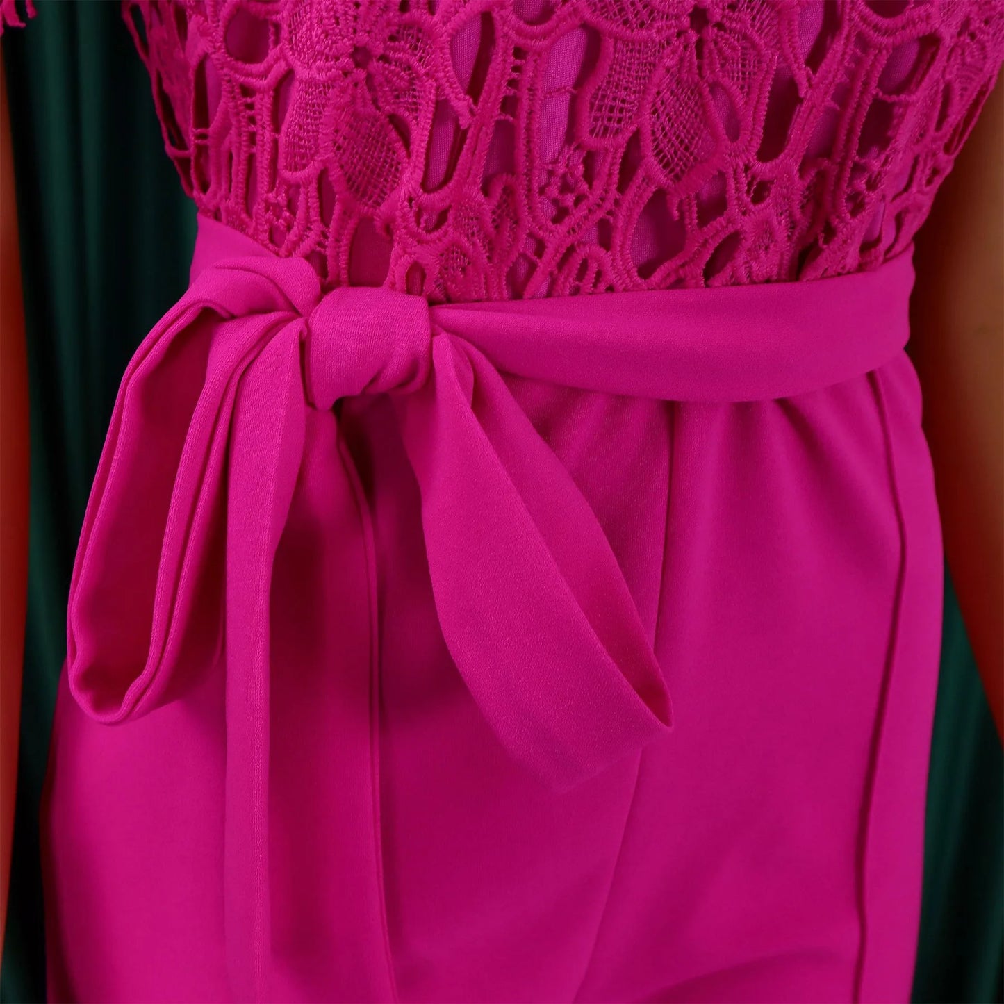 Elegante Jumpsuits & Rompers für Damen Rundhals Spitze Patchwork Kurzarm Gürtel Hohe Taille Luxus Geburtstagsparty Abend Outfit