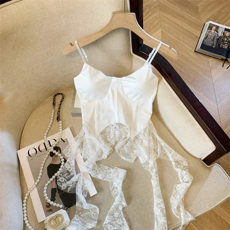 SINGREINY Summer Irregular Sexy Camisole French Style Sleeveless Sheath Camis 2025 Women Lace Spliced Solid Streetwear Camis