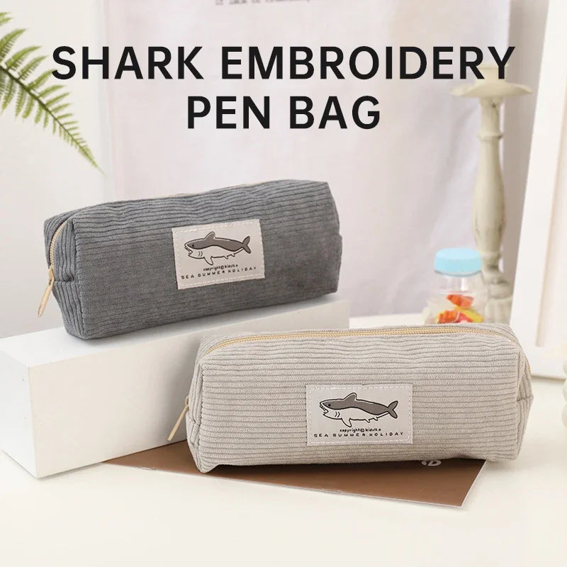 Niedliches Haifisch-Federmäppchen, Stickerei-Stifttasche, Schulanfangs-Zubehör, Schreibwaren für Mädchen, Kinder, Schreibtisch, niedliche Accessoires, Geschenk